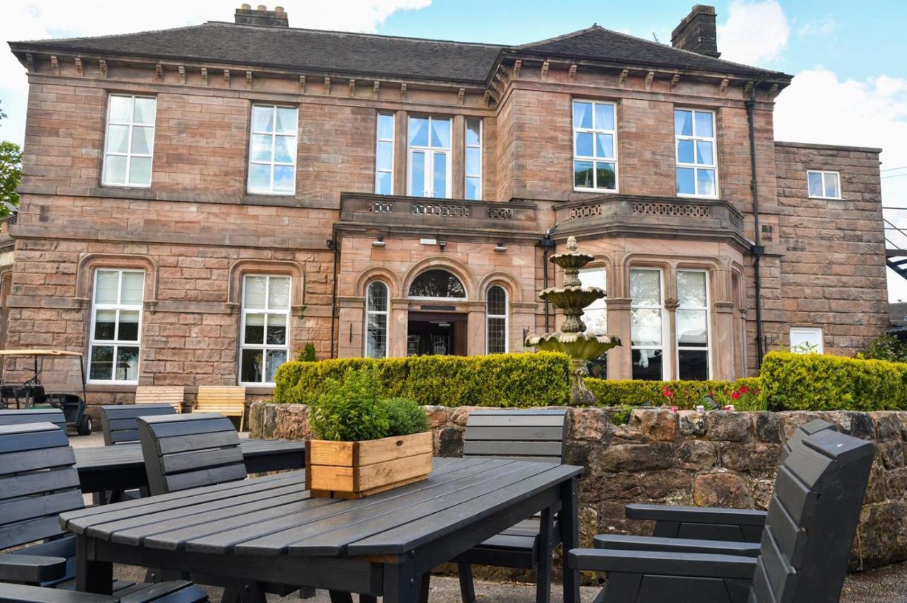Whiston Hall Exterior photo