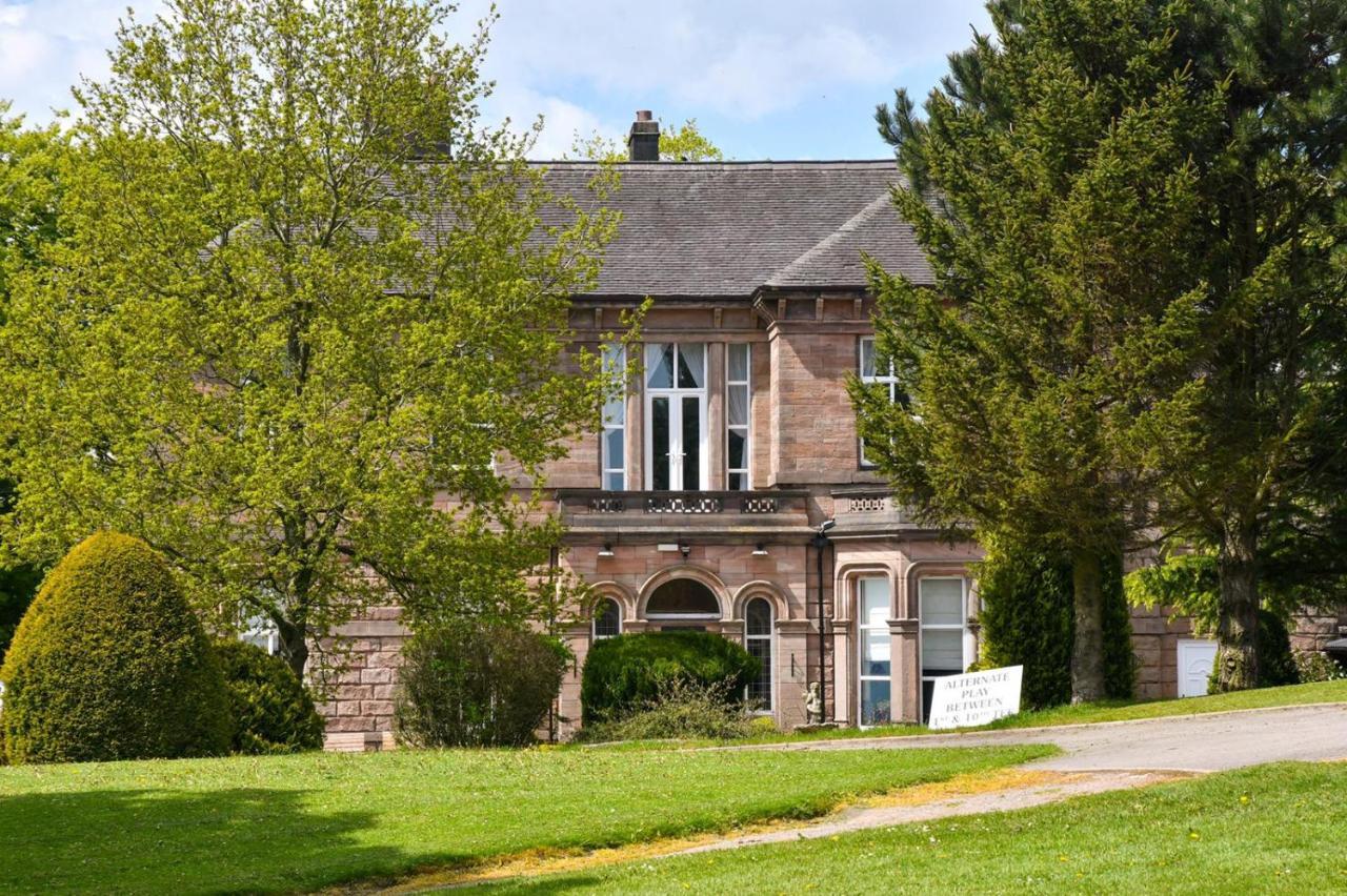 Whiston Hall Exterior photo